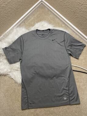 Nike Pro Combat Shirt Mens S Gray Dri-FIT Fitted Short Sleeve Jersey Performance